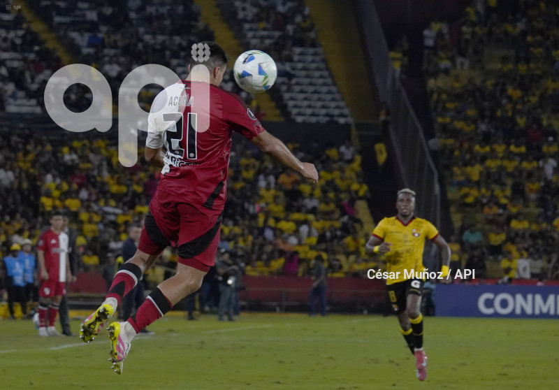 FBL-LIBERTADORES-BARCELONA-RIVER PLATE