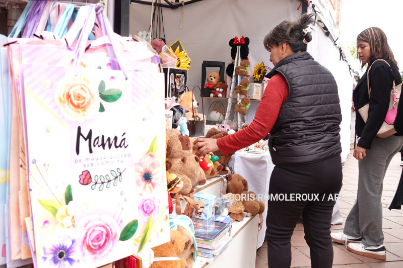 CUENCA-COMERCIO-DIA DE LA MADRE
