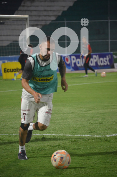 FBL-LIGAPRO-ORENSE-DEPORTIVOCUENCA