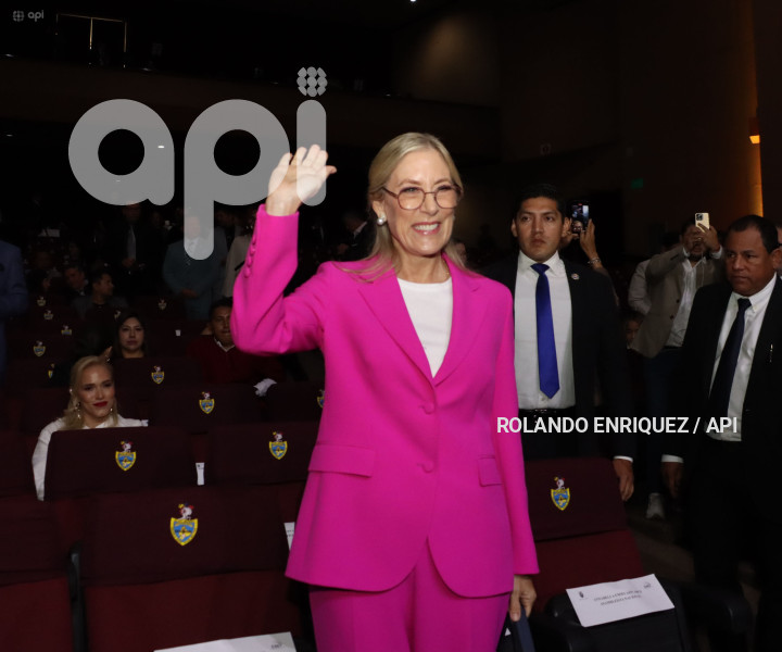ENTREGA CREDENCIALES ASAMBLEISTAS NACIONALES