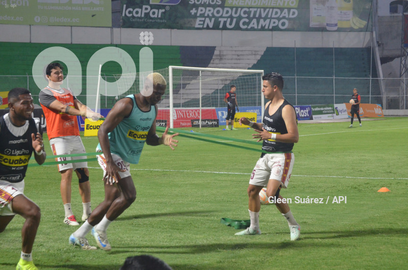 FBL-LIGAPRO-ORENSE-DEPORTIVOCUENCA