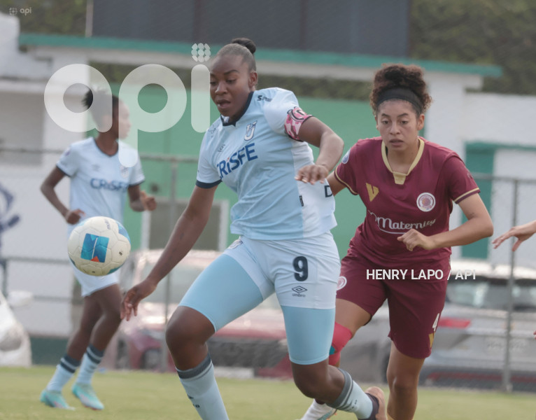 FBL SUPERLIGA FEMENINA VINOTINTO VS CATOLICA