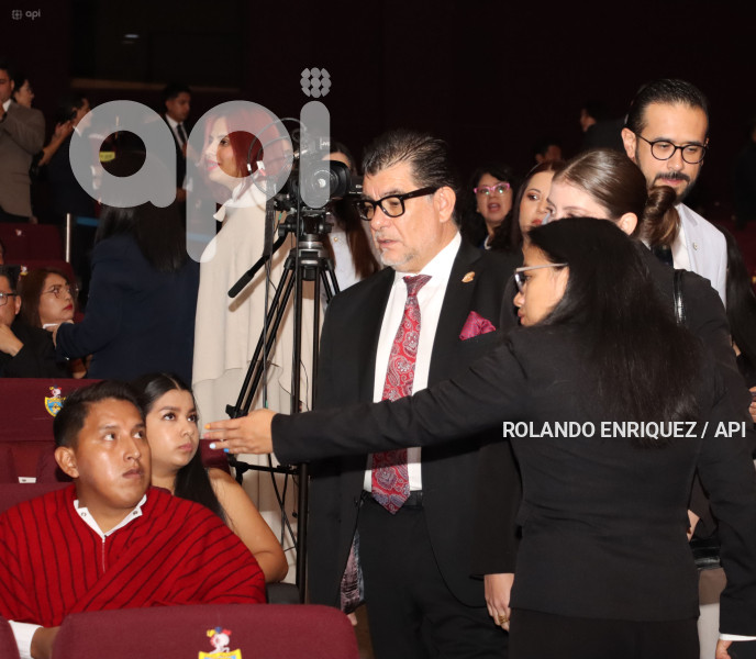 ENTREGA CREDENCIALES ASAMBLEISTAS NACIONALES