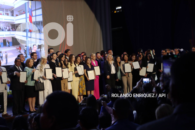 ENTREGA CREDENCIALES ASAMBLEISTAS NACIONALES