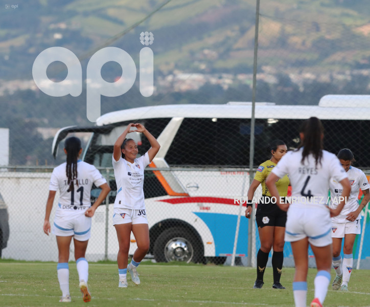 FBL SUPERLIGA FEMENINA ESPUCE VS L D U QUITO