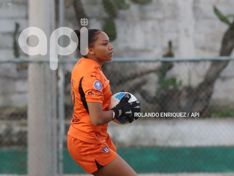 FBL SUPERLIGA FEMENINA ESPUCE VS L D U QUITO