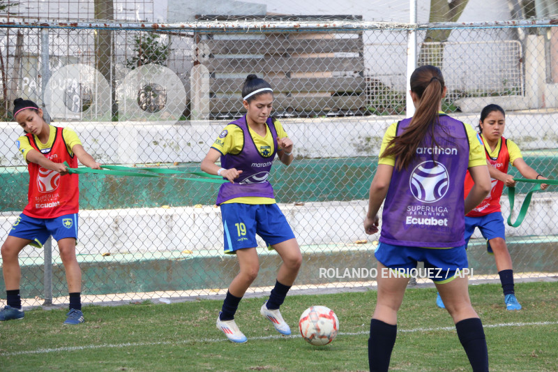 FBL SUPERLIGA FEMENINA ESPUCE VS L D U QUITO