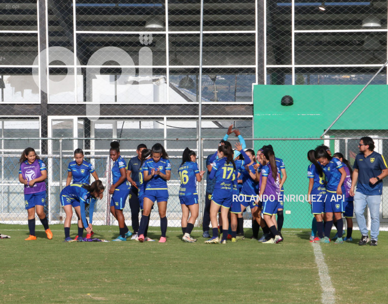 FBL SUPERLIGA FEMENINA ESPUCE VS L D U QUITO