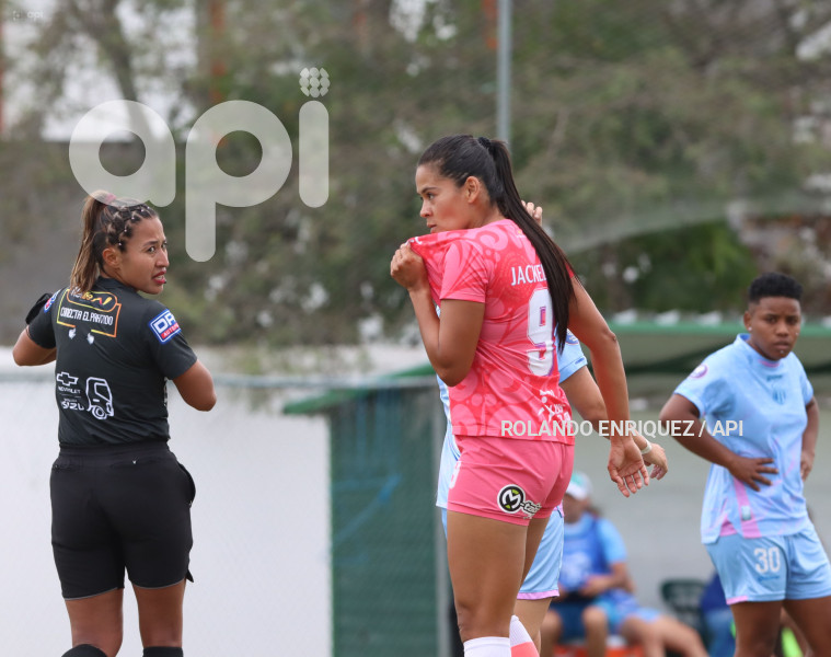 FBL SUPERLIGA FEMENINA NANAS VS MACARA
