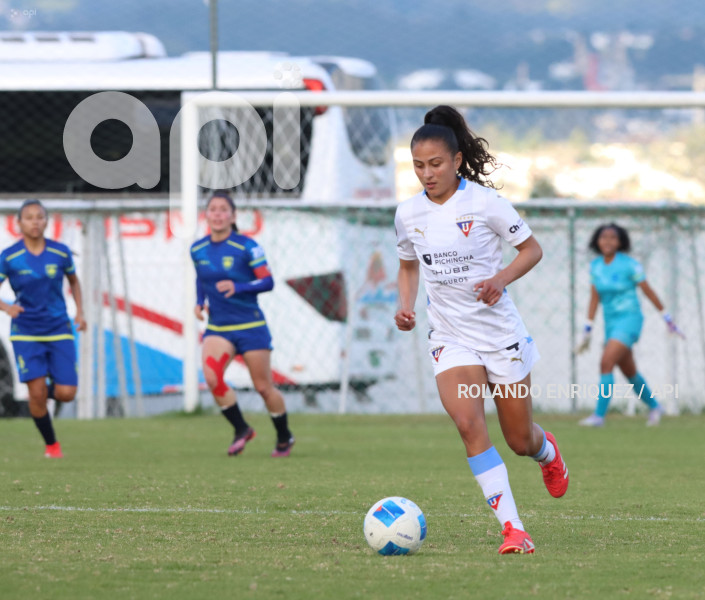 FBL SUPERLIGA FEMENINA ESPUCE VS L D U QUITO