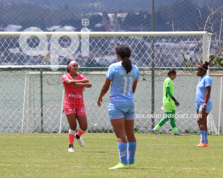 FBL SUPERLIGA FEMENINA NANAS VS MACARA