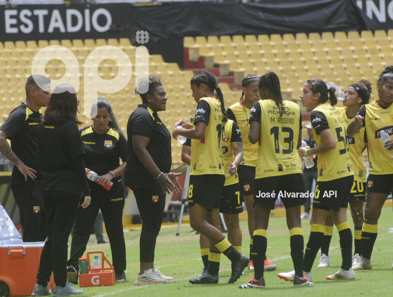FBL-SUPERLIGAFEMENINA-BARCELONA-DIBARRA