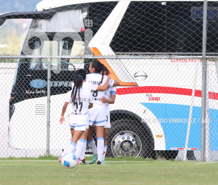 FBL SUPERLIGA FEMENINA ESPUCE VS L D U QUITO