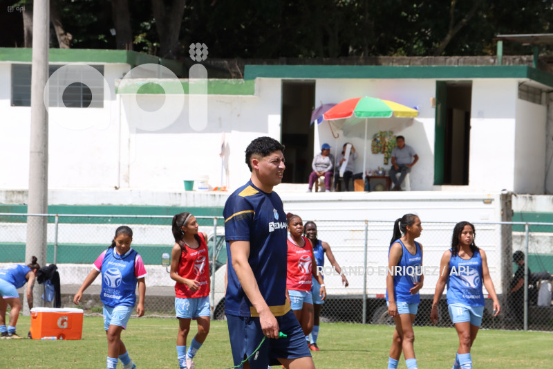 FBL SUPERLIGA FEMENINA NANAS VS MACARA