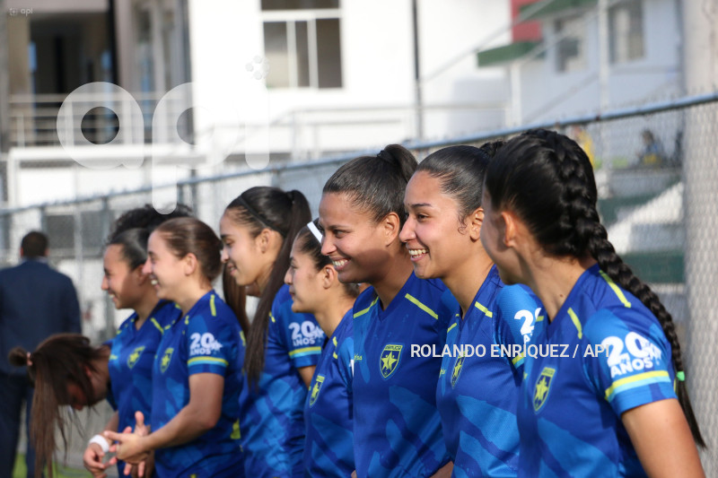 FBL SUPERLIGA FEMENINA ESPUCE VS L D U QUITO