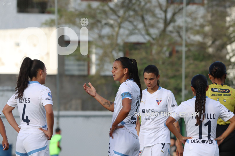 FBL SUPERLIGA FEMENINA ESPUCE VS L D U QUITO
