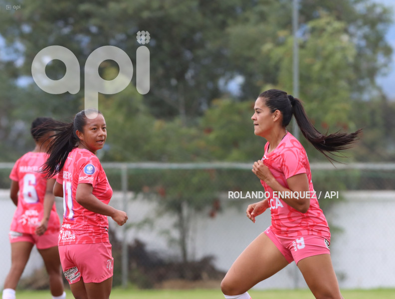 FBL SUPERLIGA FEMENINA NANAS VS MACARA