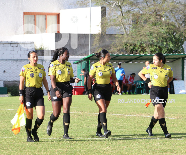 FBL SUPERLIGA FEMENINA ESPUCE VS L D U QUITO