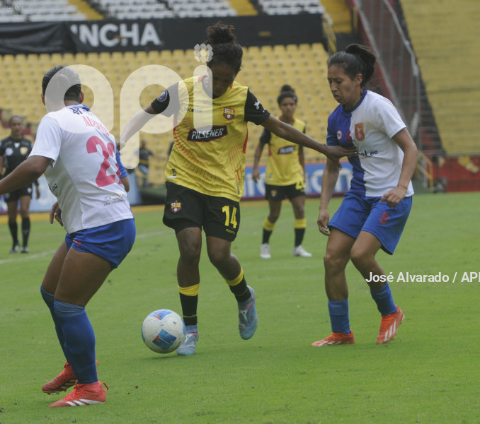 FBL-SUPERLIGAFEMENINA-BARCELONA-DIBARRA