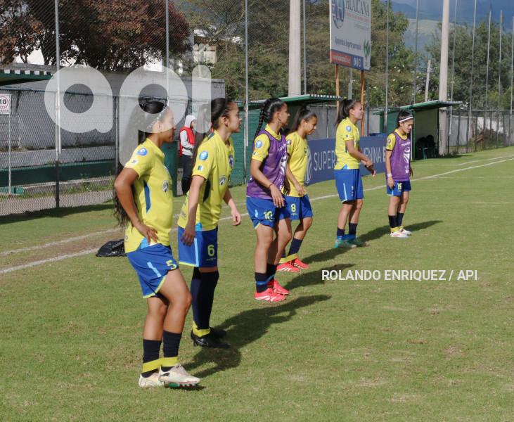 FBL SUPERLIGA FEMENINA ESPUCE VS L D U QUITO