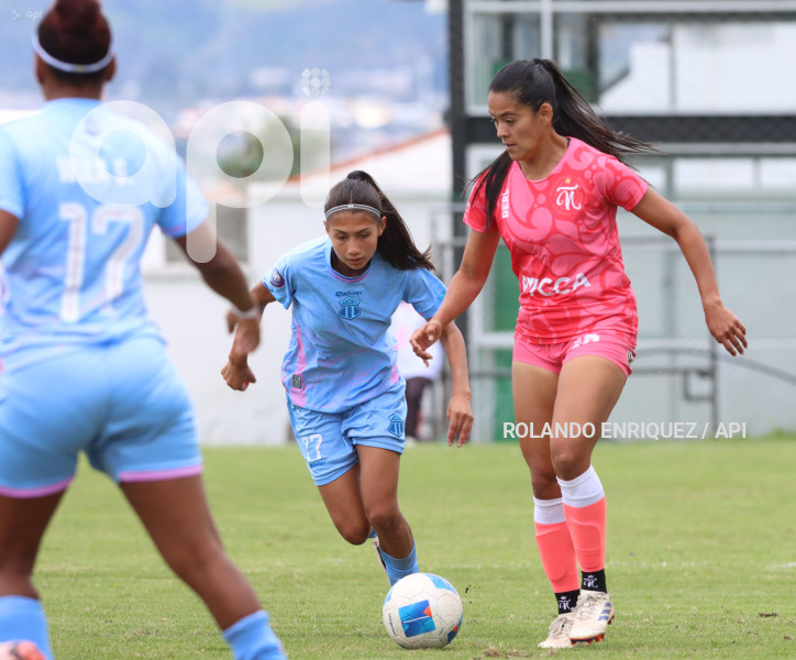 FBL SUPERLIGA FEMENINA NANAS VS MACARA
