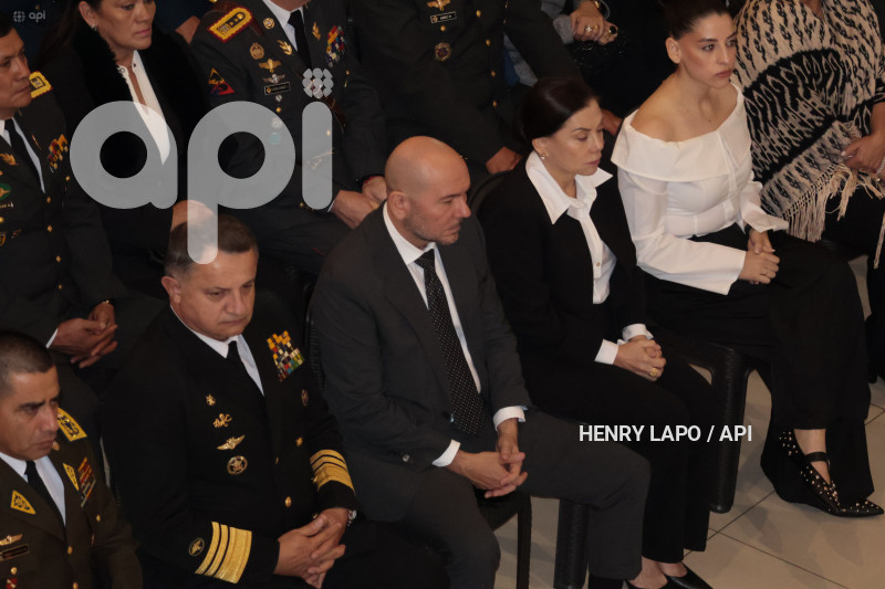 VELORIO MILITARES