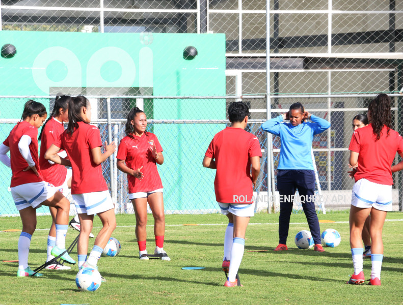 FBL SUPERLIGA FEMENINA ESPUCE VS L D U QUITO