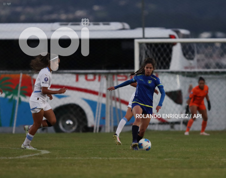 FBL SUPERLIGA FEMENINA ESPUCE VS L D U QUITO