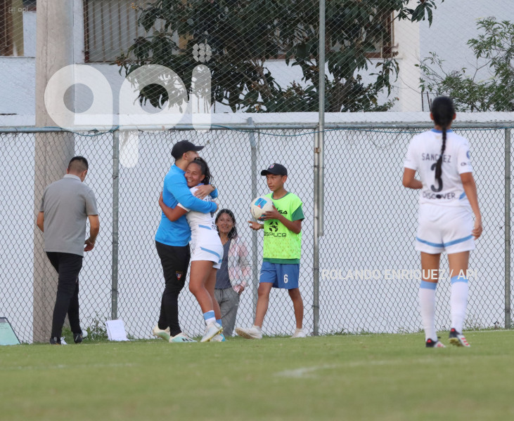 FBL SUPERLIGA FEMENINA ESPUCE VS L D U QUITO