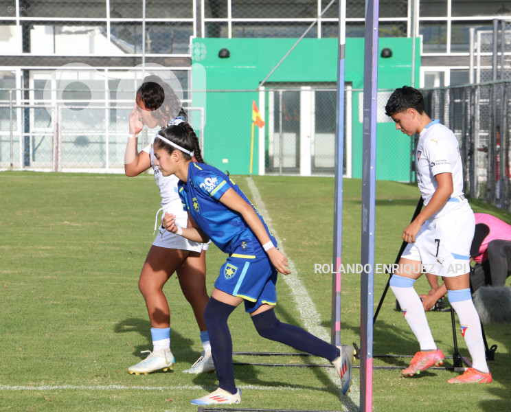 FBL SUPERLIGA FEMENINA ESPUCE VS L D U QUITO