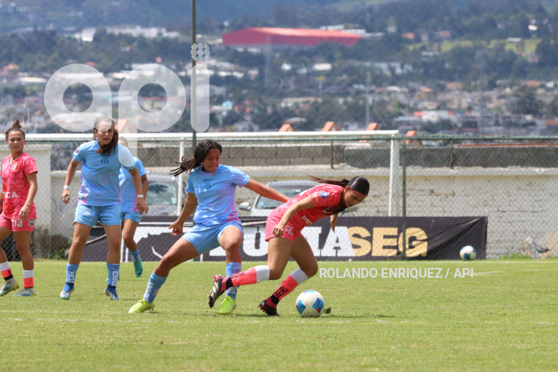 FBL SUPERLIGA FEMENINA NANAS VS MACARA