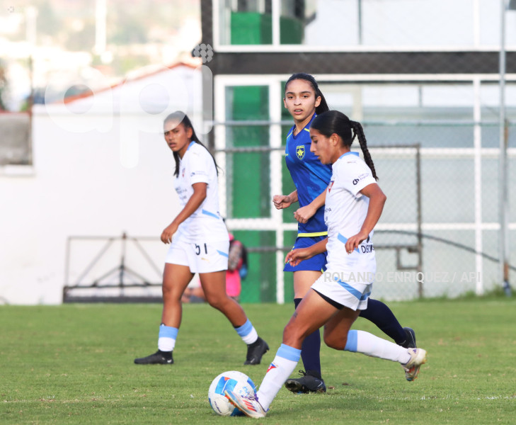FBL SUPERLIGA FEMENINA ESPUCE VS L D U QUITO