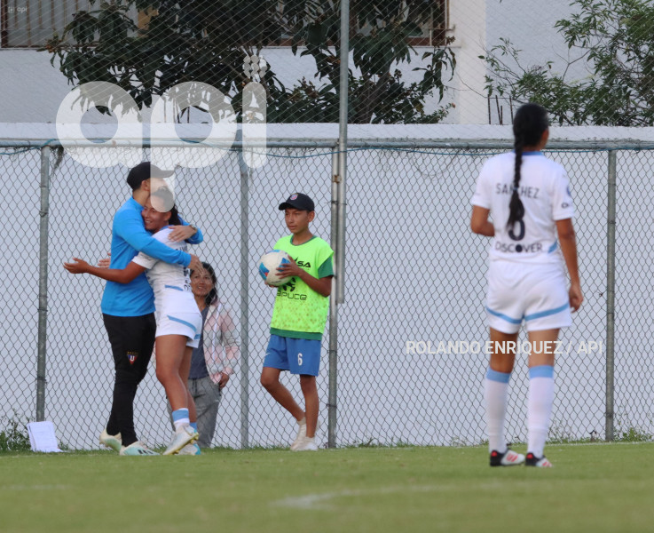 FBL SUPERLIGA FEMENINA ESPUCE VS L D U QUITO