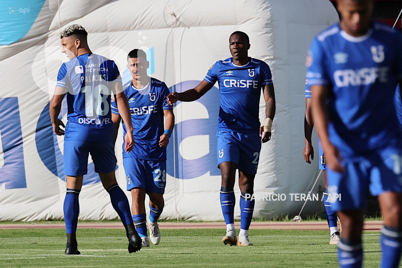 FBL LIGA PRO U CATOLICA VS BARCELONA