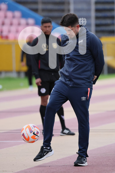 FBL LIGA PRO U CATOLICA VS BARCELONA