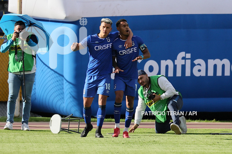 FBL LIGA PRO U CATOLICA VS BARCELONA