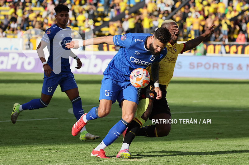 FBL LIGA PRO U CATOLICA VS BARCELONA