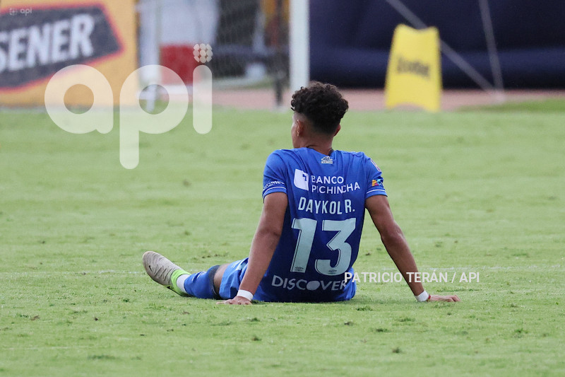 FBL LIGA PRO U CATOLICA VS BARCELONA