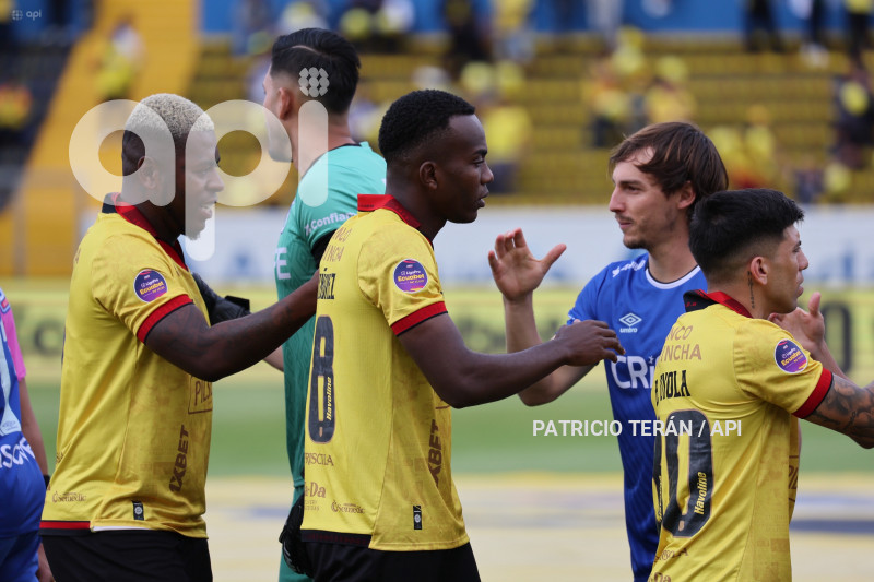 FBL LIGA PRO U CATOLICA VS BARCELONA