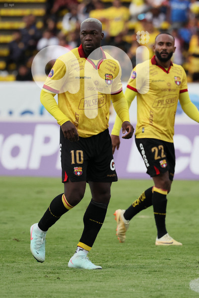 FBL LIGA PRO U CATOLICA VS BARCELONA