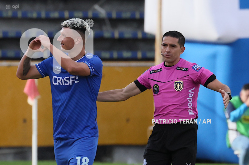 FBL LIGA PRO U CATOLICA VS BARCELONA