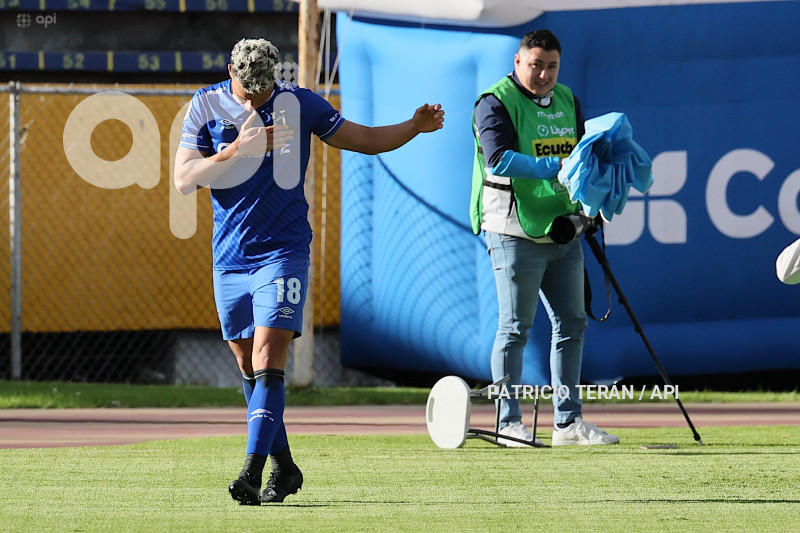FBL LIGA PRO U CATOLICA VS BARCELONA