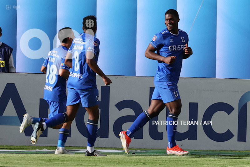 FBL LIGA PRO U CATOLICA VS BARCELONA