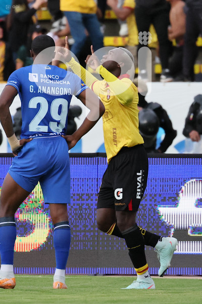 FBL LIGA PRO U CATOLICA VS BARCELONA