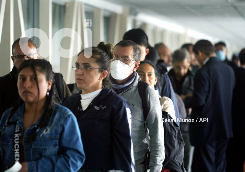 GYE-CERTIFICADO VACUNA AEROPUERTO
