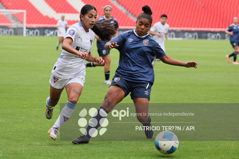 FBL SUPERLIGA FEMENINA LDU VS LEONES