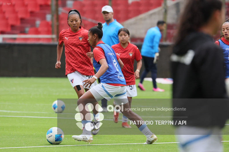 FBL SUPERLIGA FEMENINA LDU VS LEONES