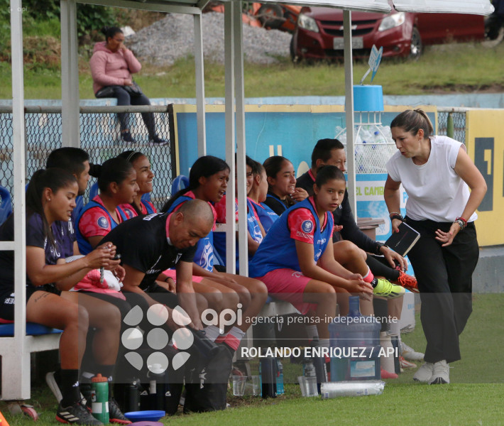 FBL SUPERLIGA FEMENINA CATOLICA VS NANAS