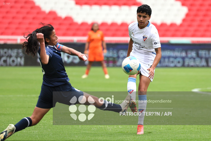 FBL SUPERLIGA FEMENINA LDU VS LEONES