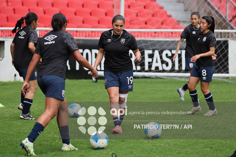 FBL SUPERLIGA FEMENINA LDU VS LEONES